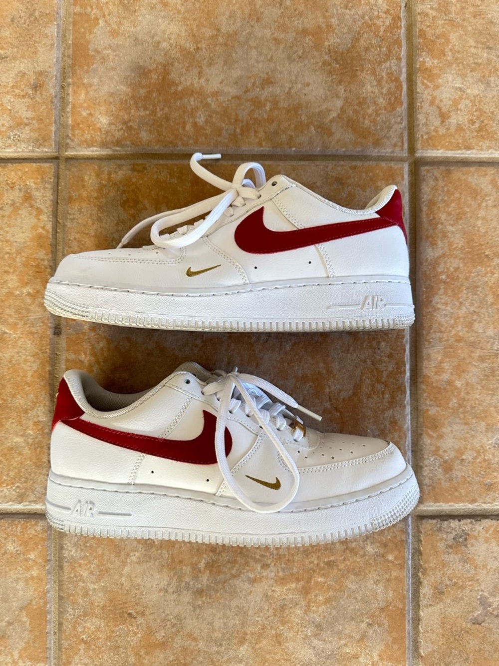 Women’s Nike Air Force 1 Low Essential Sneaker